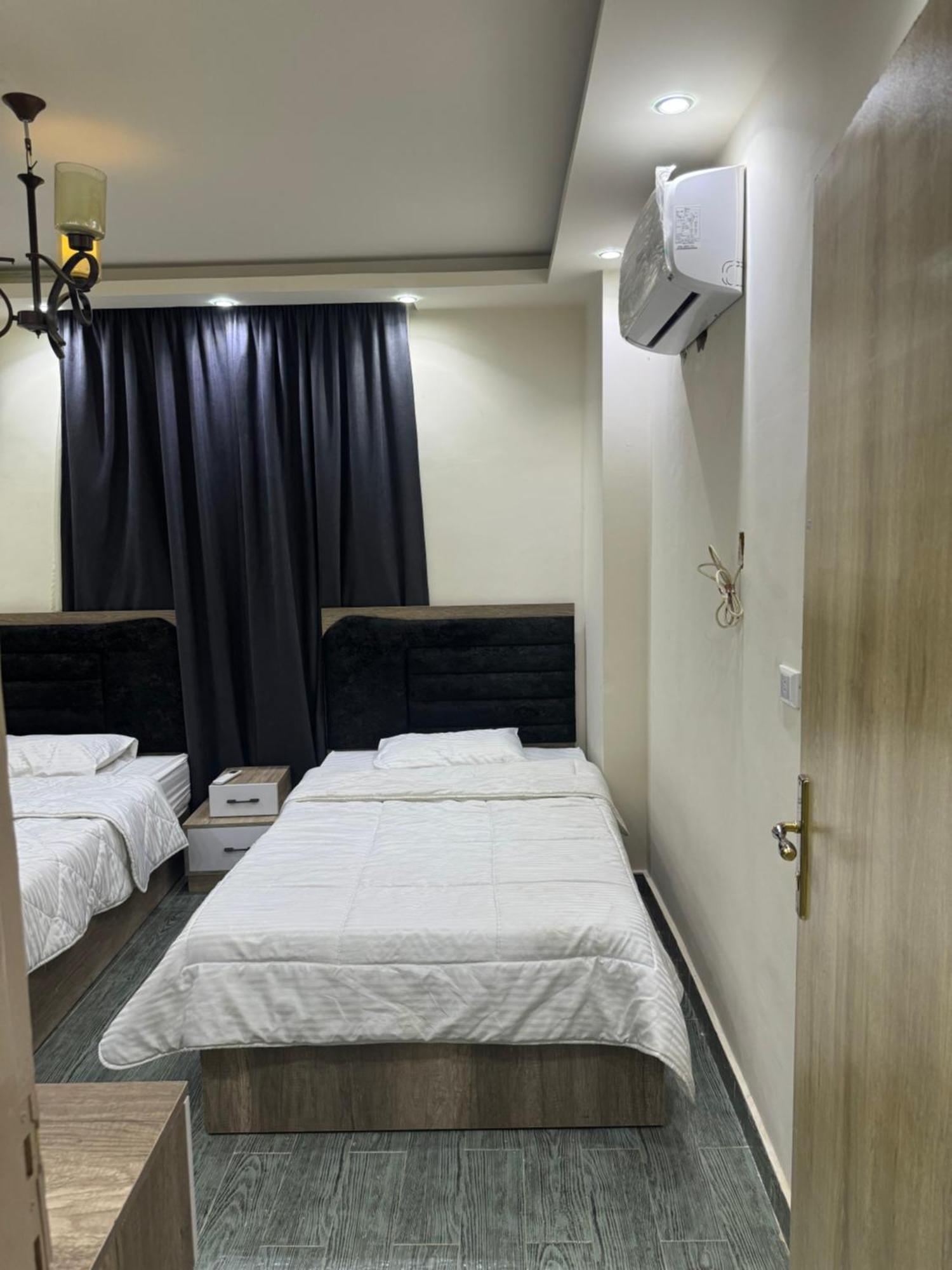 المناره Apartment *